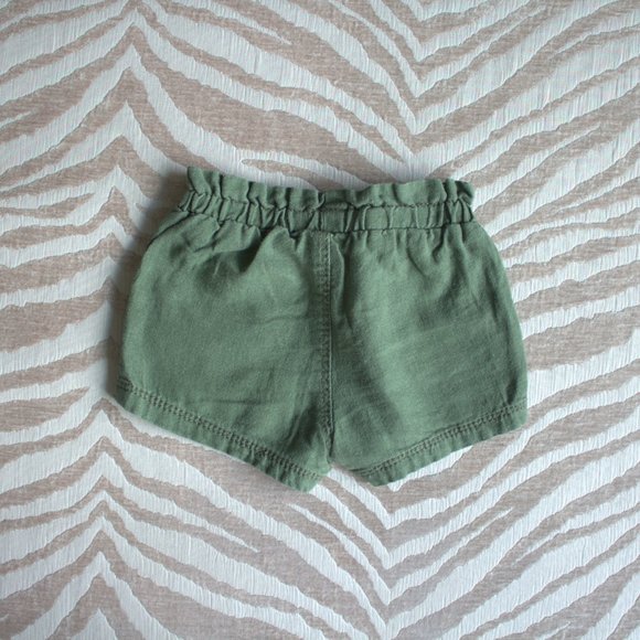 🚼 Old Navy Unisex Shorts | Army Green Baby Shorts - Picture 2 of 5
